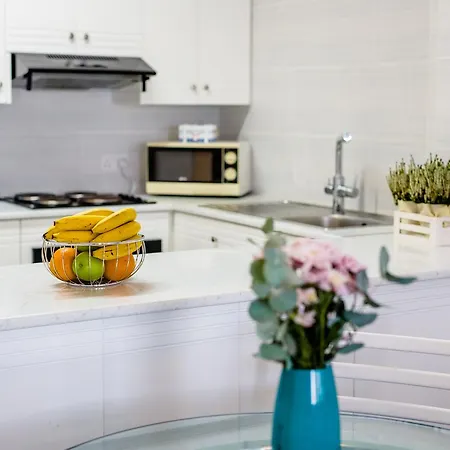 Krasas Apts Lárnaca