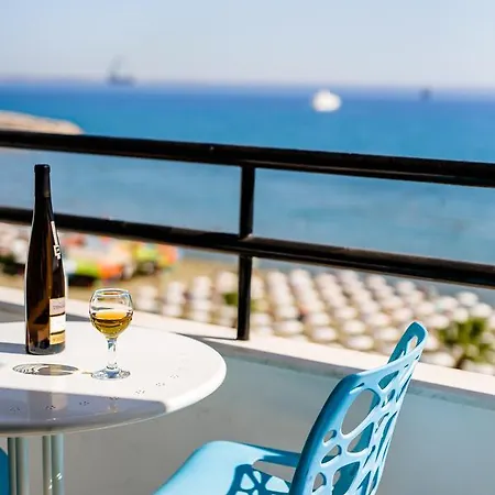 Krasas Apts Apartment